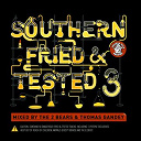 Armand Van Helden / Cagedbaby / Crookers / Dusty Kid / Eats Everything / Fortun8 Fellaz / Jess, Crabbe / Kashii / Keith / Lazy Flow / Magik Johnson / Malente / Mighty Dub Katz / Miike Snow / Mixhell / Nom De Strip / Nt89 / Panton / Paul Chambers / Proper Villains / Riva Starr / Samwell / Shinichi Osawa / Soulwax / Supabeatz / The 2 Bears / The Black Ghosts / The Bpa / The Feelgood Factor / Them Jeans / Thomas Gandey / Tom Piper / Touche - Fried & tested 3