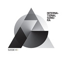 Sussie 4 - International sonora